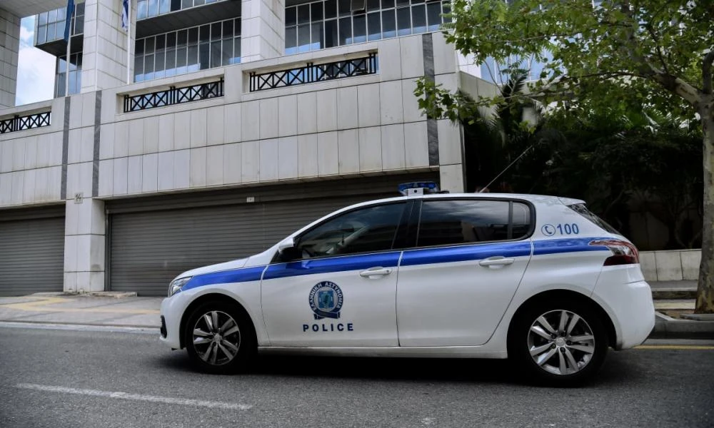 Θεσσαλονίκη: Δύο συλλήψεις για ληστεία και απειλές σε ανήλικο - Ερευνώνται οπαδικά κίνητρα